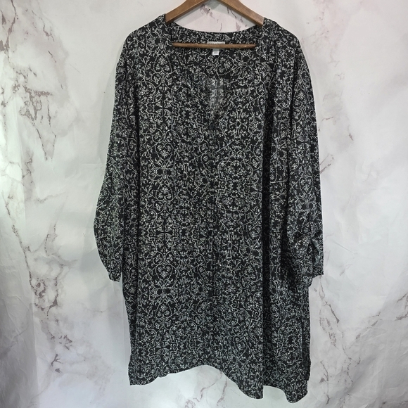 Catherines Shirt Womens 5X Black Blouse Button Up Long Sleeve Top V Neck Popover - Picture 1 of 12